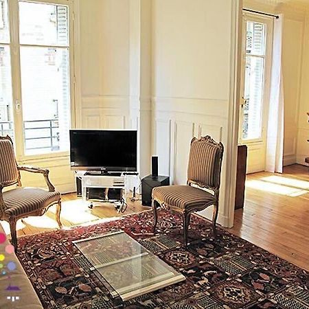 Champs Elysees Argentine Citycosy Paris Exterior photo